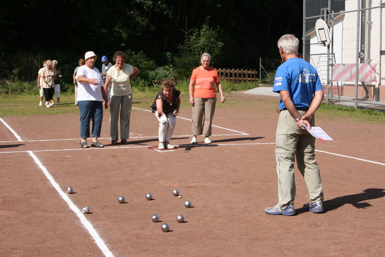 6. Turnier des Seniorenforums am 03.09.2011 - boccia-boule-hohenstein