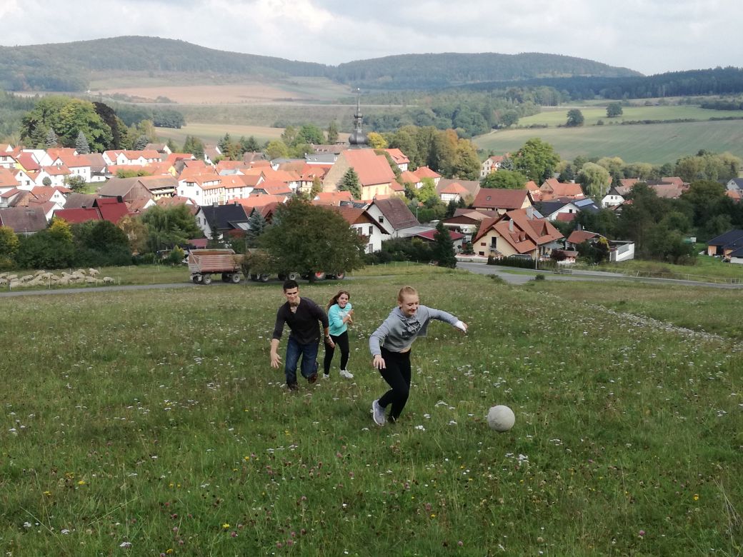Lukas unterstützt uns im Rahmen eines Freiwilligens Sozialen Jahres.