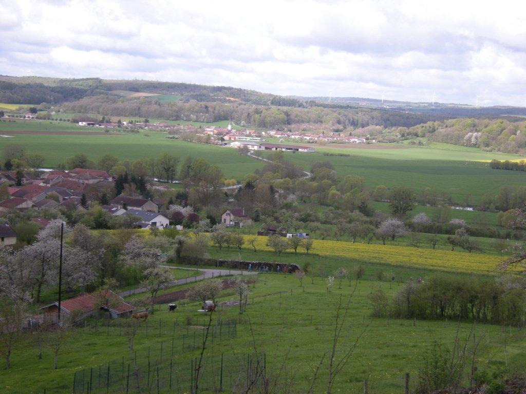 Maxey-sur-Meuse et Greux au loin