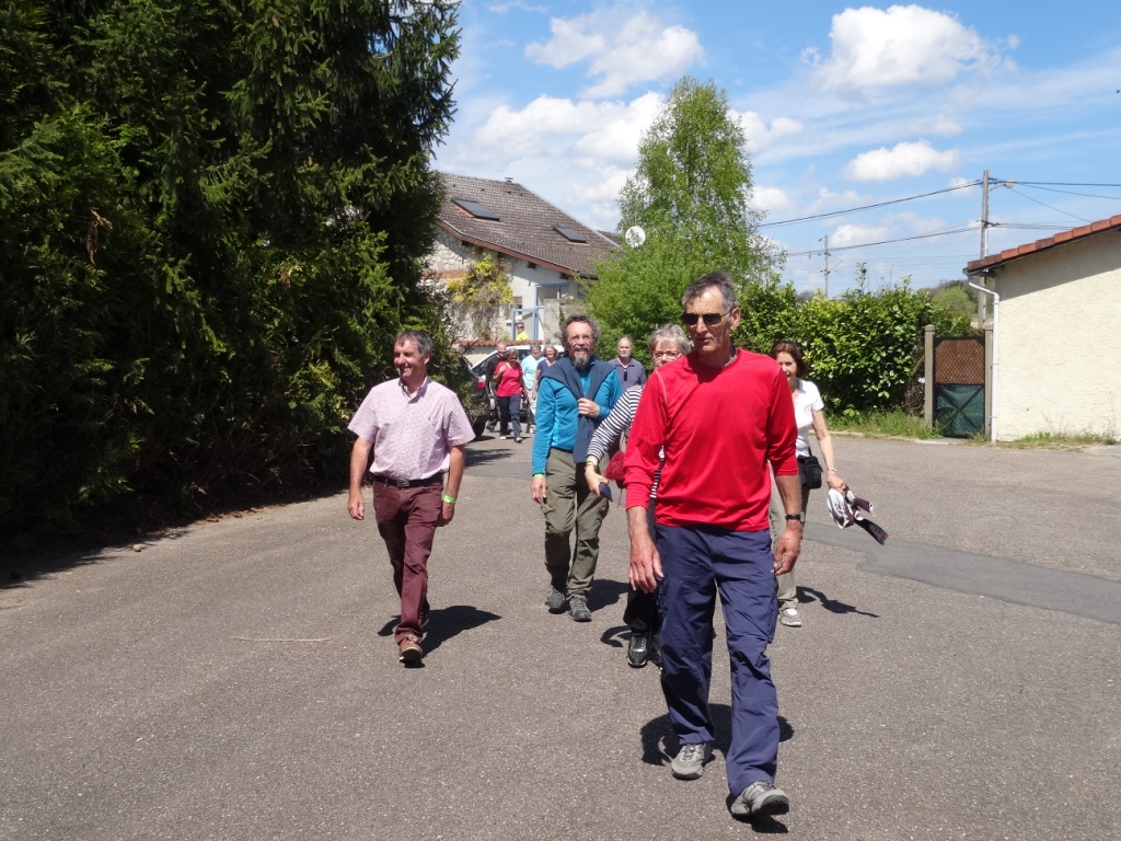 Arrivée à la Salle des Fêtes de Pagny pour le repas