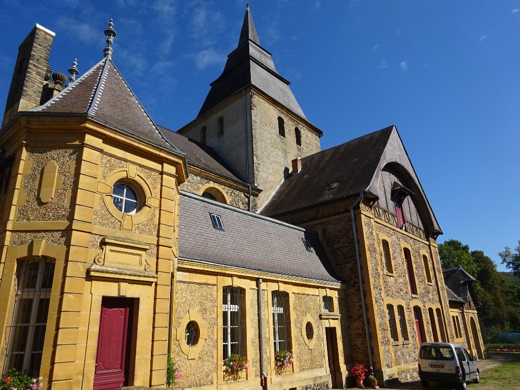 Visite de l'église Saint-Remy de Laval Dieu