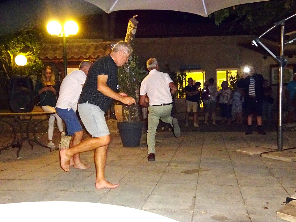 Soirée improvisée. Le trio Martial, Paul et Guy se défoule