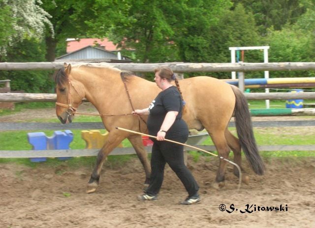 28.05.2006 - Max und Katja bei der Handarbeit