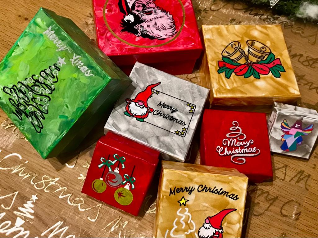all 4 xmas boxes