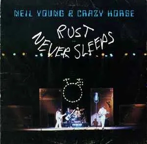 Das Live-/Studio Hybrid-Album RUST NEVER SLEEPS