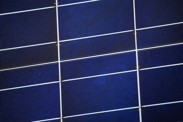 Solar modules with solar cells in different sizes, voltages (volts), currents (amps) and power (watts) for various applications.