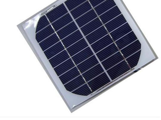 Solar modules with solar cells in different sizes, voltages (volts), currents (amps) and power (watts) for various applications.