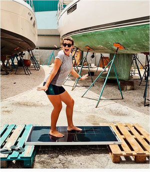 Solar modules for motorhomes & campers robust & durable. Ideal solar system also for motorhomes, vans and off road vehicles for retrofitting. Solar systems for campers or motorhomes from SOLARA for Independent power supply with solar power Made in Germany
