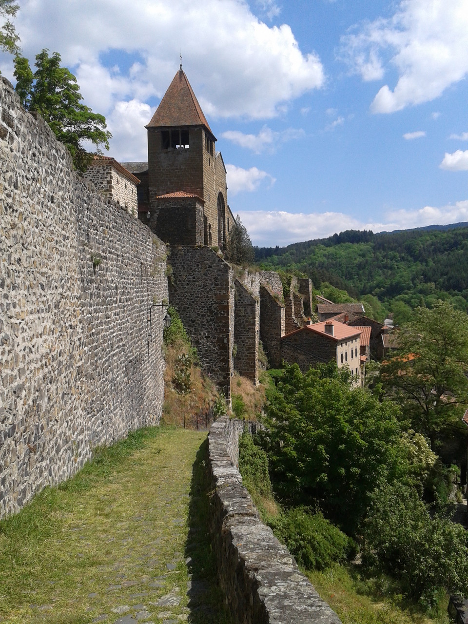 Chanteuges, rassemblement familial, La margeride, saugues, Auvergne