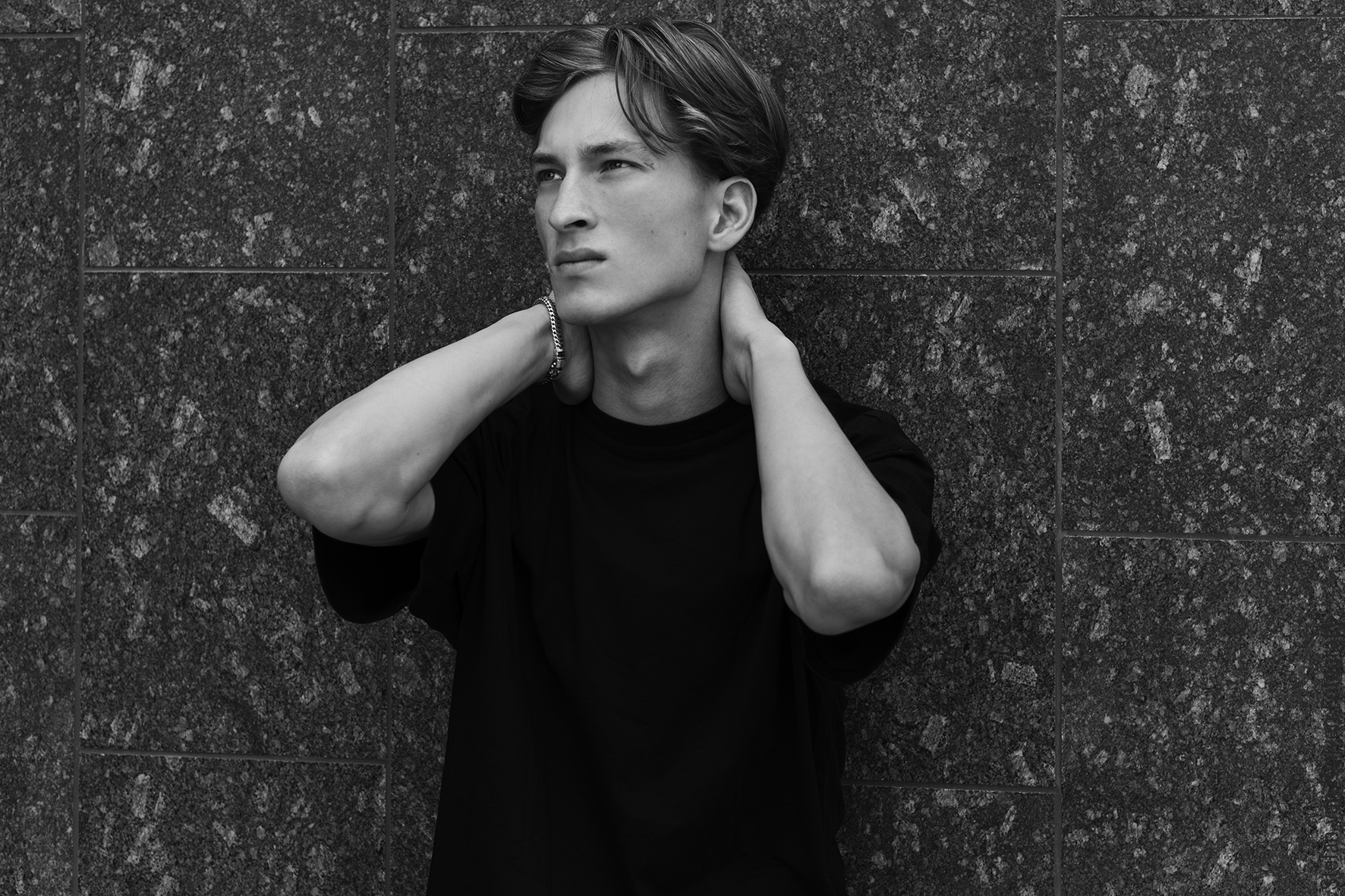 Fotoshoot in Utrecht, Fotograaf in Utrecht, Model, Model worden, Fotograaf om portfolio te maken. Portfolio shoot, inschrijven modellenbureau, ik wil model worden, Fotograaf om foto's te maken als model, Mannelijk model, Stefan van Ruijven Fotografie