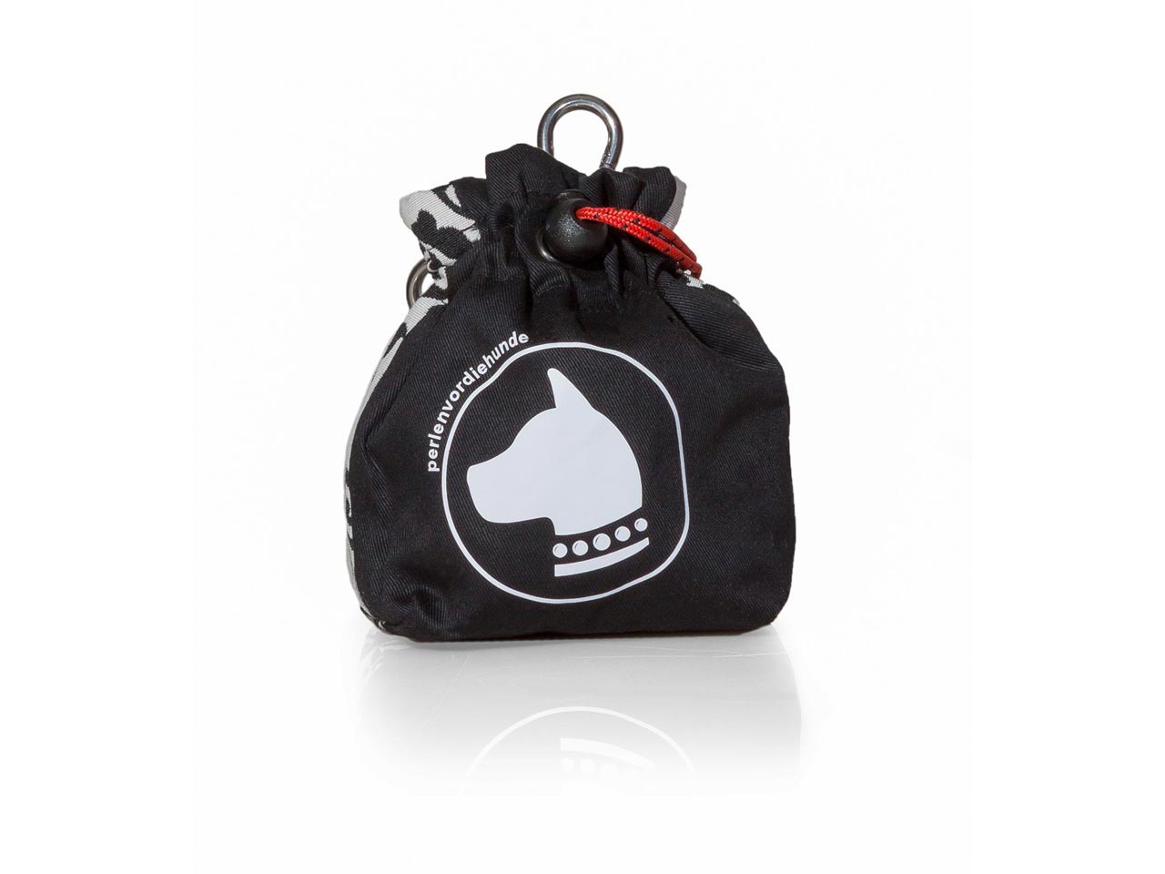 Logo auf der Vorderseite, Leckerlibeutel von Perlen vor die Hunde