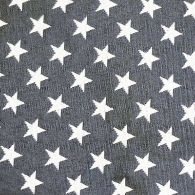 Sterne, weiß auf grau, Stoff Rückseite, Leckerlibeutel, Perlen vor die Hunde