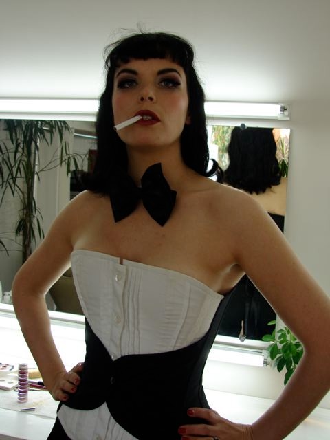 Claire Conan-Vrinat_make up glam (c) Cathy Wagner