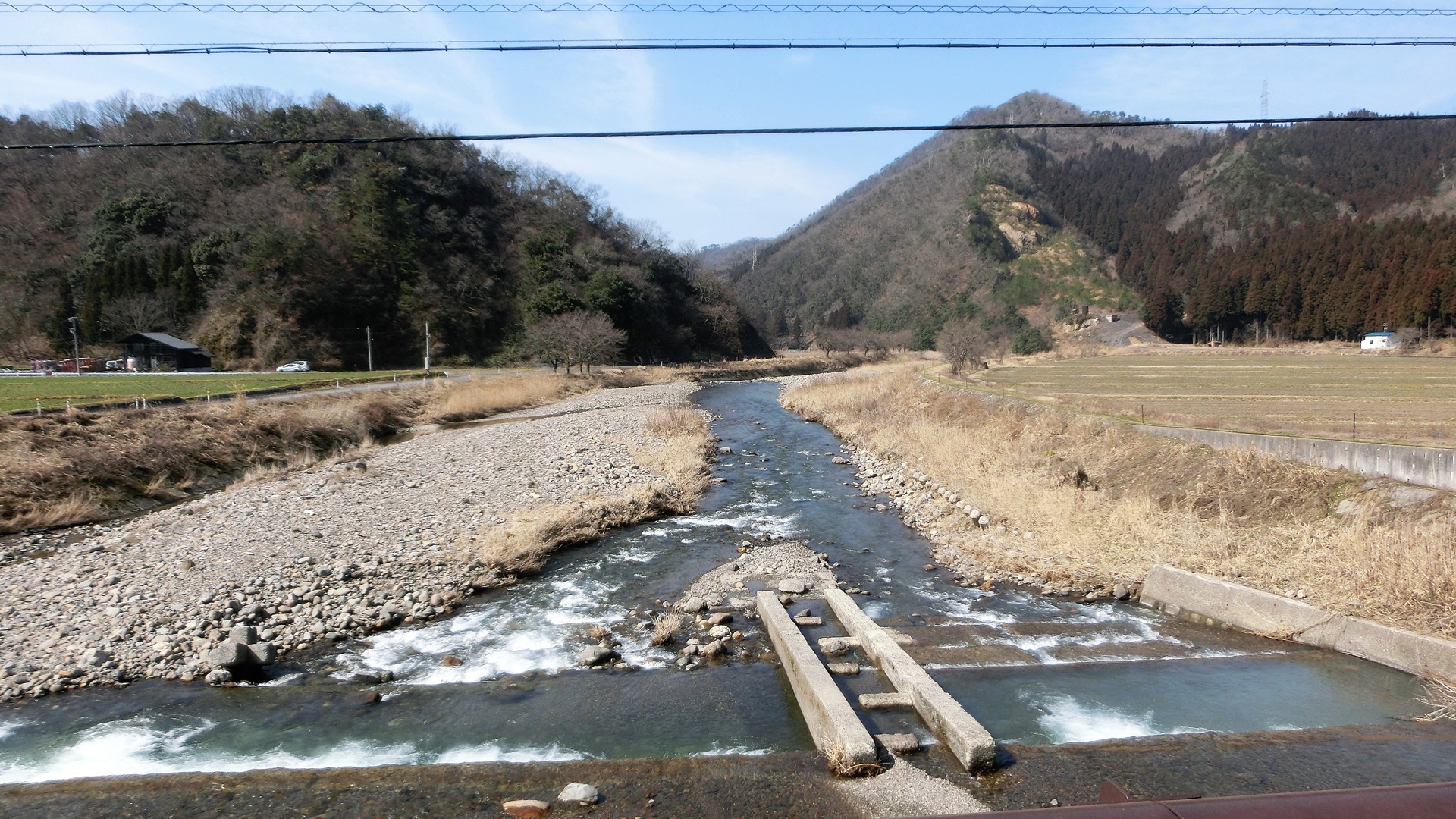 田倉長沢橋下流