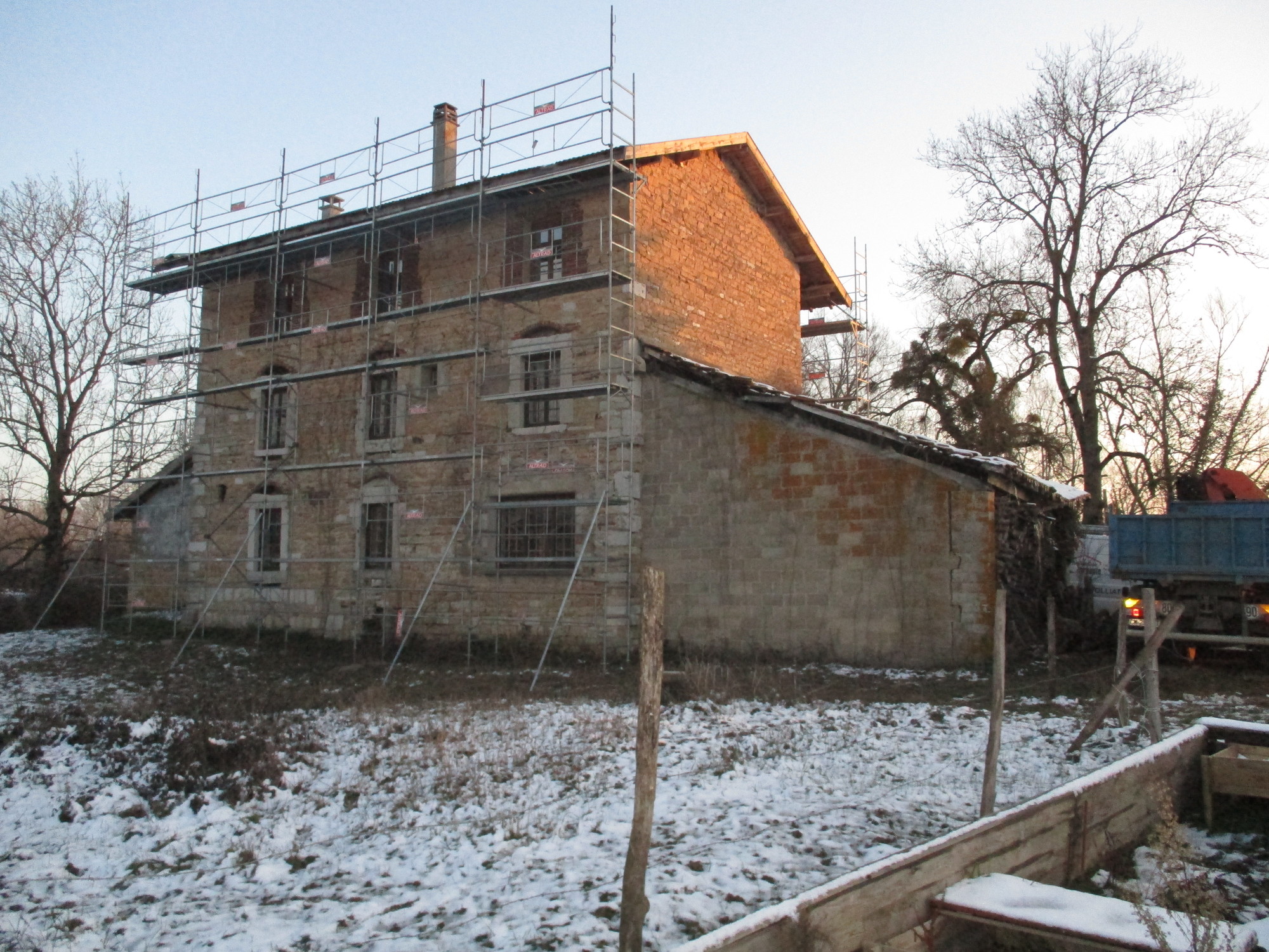 rénovation toiture, abris voiture avant