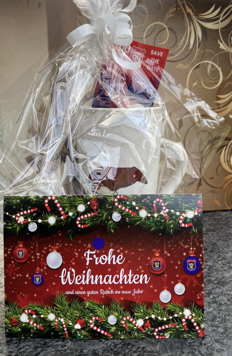 Allen ein friedvolles Weihnachtsfest und ein gutes Jubiläumsjahr 2025