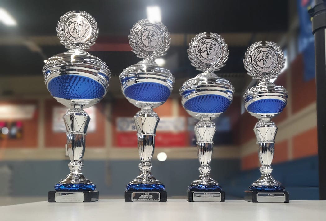 Traditonsmannschaften eröffnen großes Fußballturnier zum 100. Geburtstag des Vereins