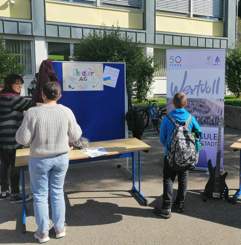 BZH Marktplatz der Nachmittagsangebote