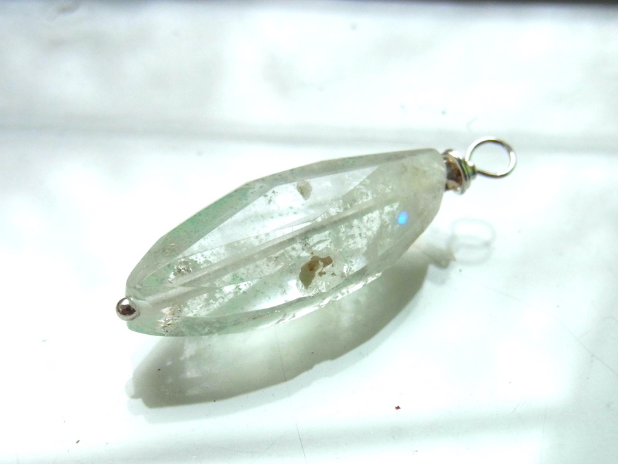 Prasiolith Schmuck - handgefertigte Anhänger und Halsketten