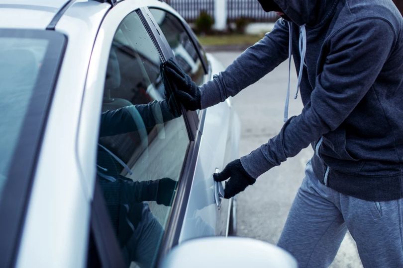 GLOBALE KONNEKTIVITÄTSLÖSUNG FÜR DIE WIEDERHERSTELLUNG GESTOHLENER FAHRZEUGE