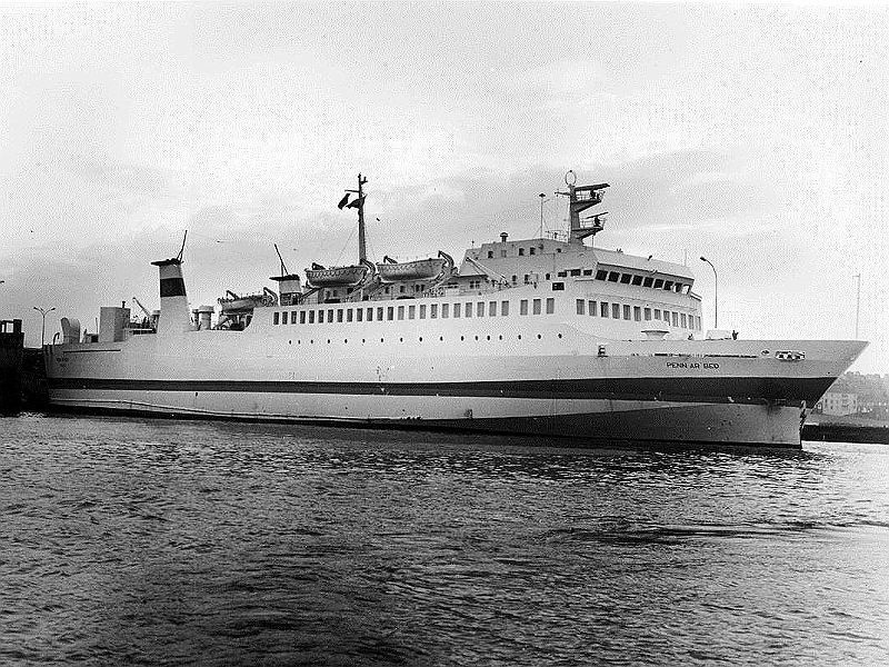 M/V Penn Ar Bed vu à Roscoff, © Ferry Publications Library