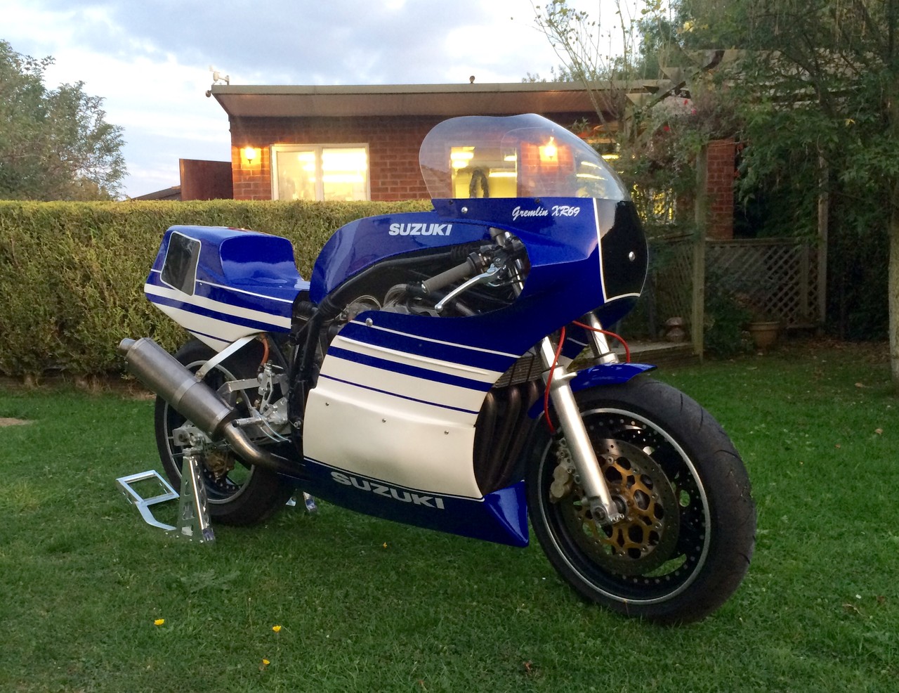 Road & Race Motorcycles For Sale neateracing