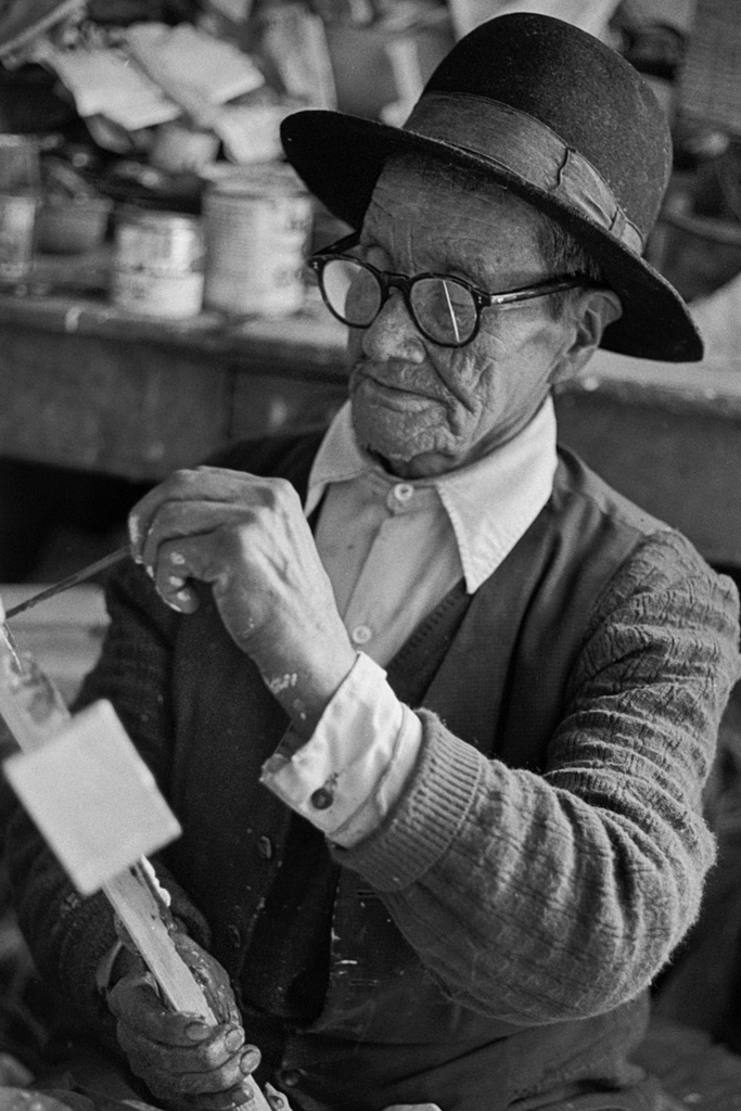 # 10  -  Schöpfer der Retablos - Ayachucho, Peru 1976