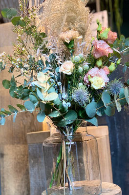 Valentin 6  Winterfeeling 40 €, Vase 16,60 €