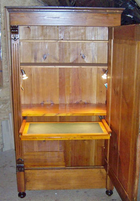 Wäscheschrank