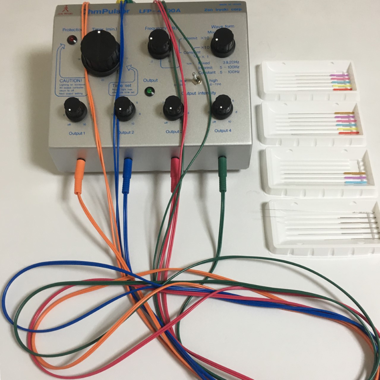 低周波鍼通電治療