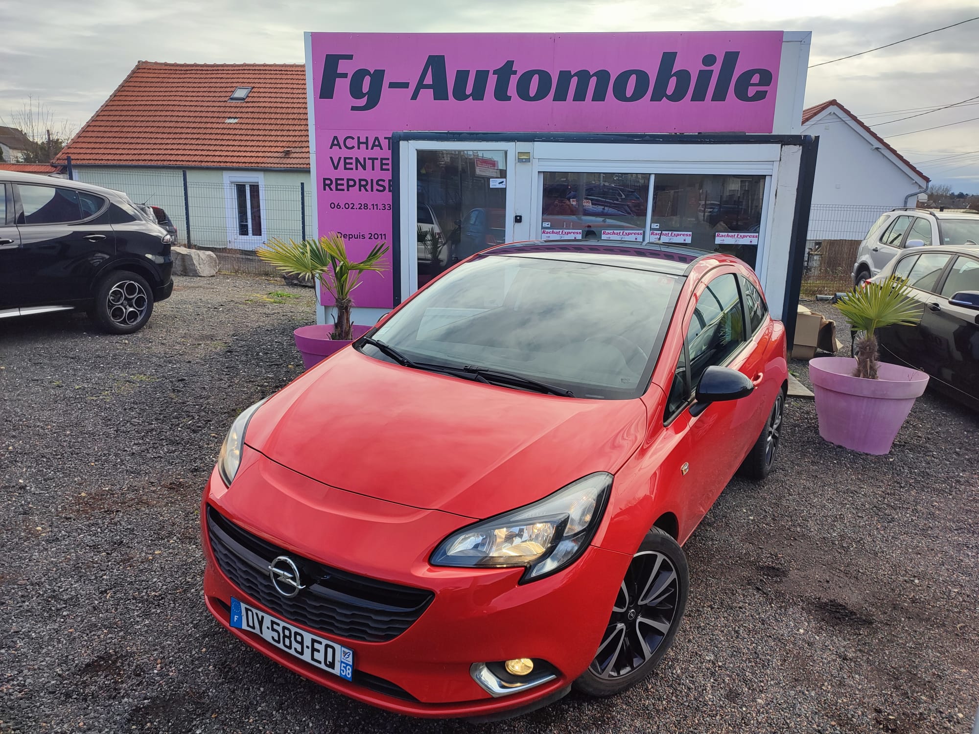 OPEL CORSA 1.4l TURBO 100cv ESSENCE - 8370€