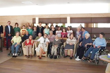 Bei fantasiereichen Sagenstunden verbrachten die SchülerInnen und die BewohnerInnen des SeneCura Sozialzentrums Krems Haus Dr. Thorwesten eine unvergessliche und schöne Zeit miteinander. Foto: zVg