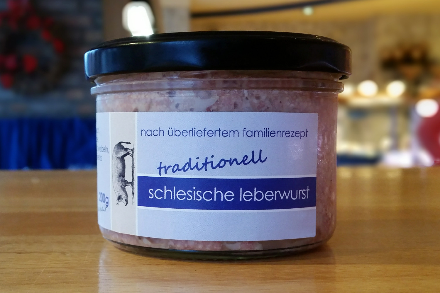 Wurst wie zu Omas Zeiten, eingekocht im Glas, lange haltbar, perfekt als Geschenk oder auf Reisen