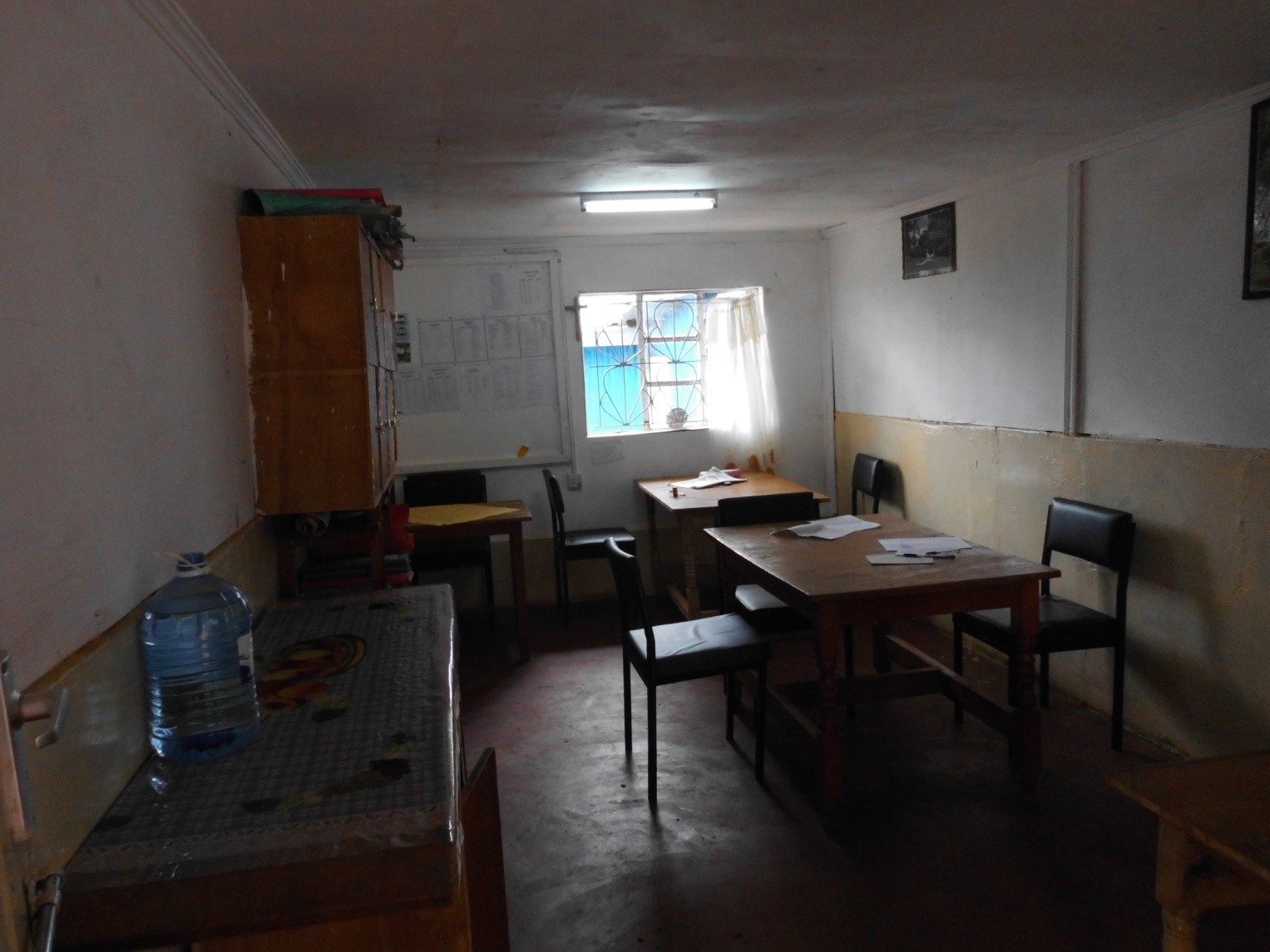 Das renovierte Lehrerzimmer / renovated staff room