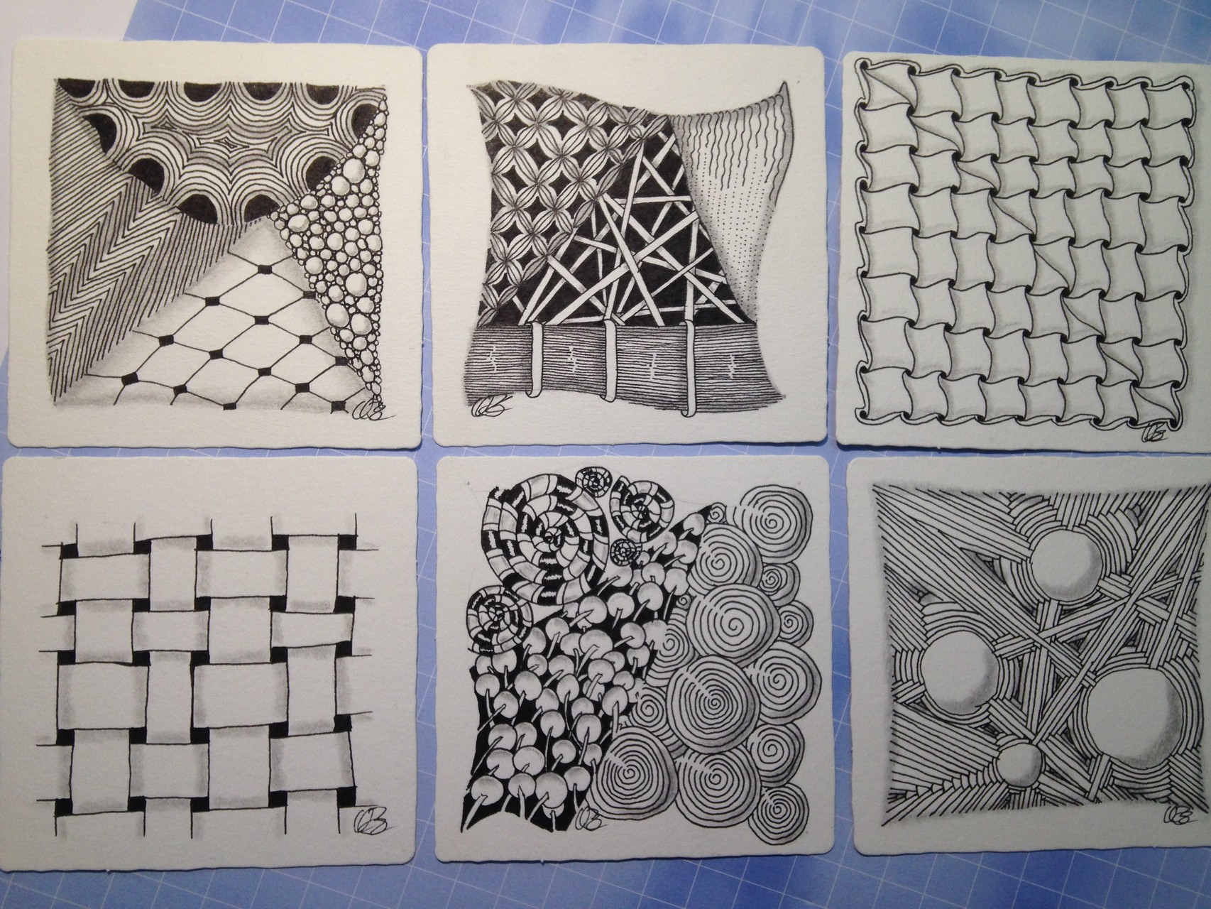die Ergebnisse aus meinem eigenen Zentangle Kurs bei Diana Linsse