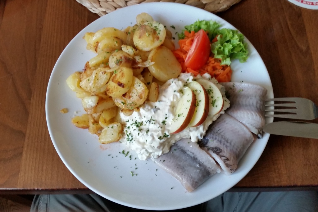 ...mein deftiges Abendbrot a la "Hommels Gasthaus" lecker!