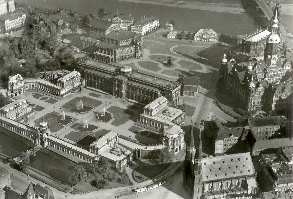 Dresden - Zwinger, Theaterplatz, Sophienkirche