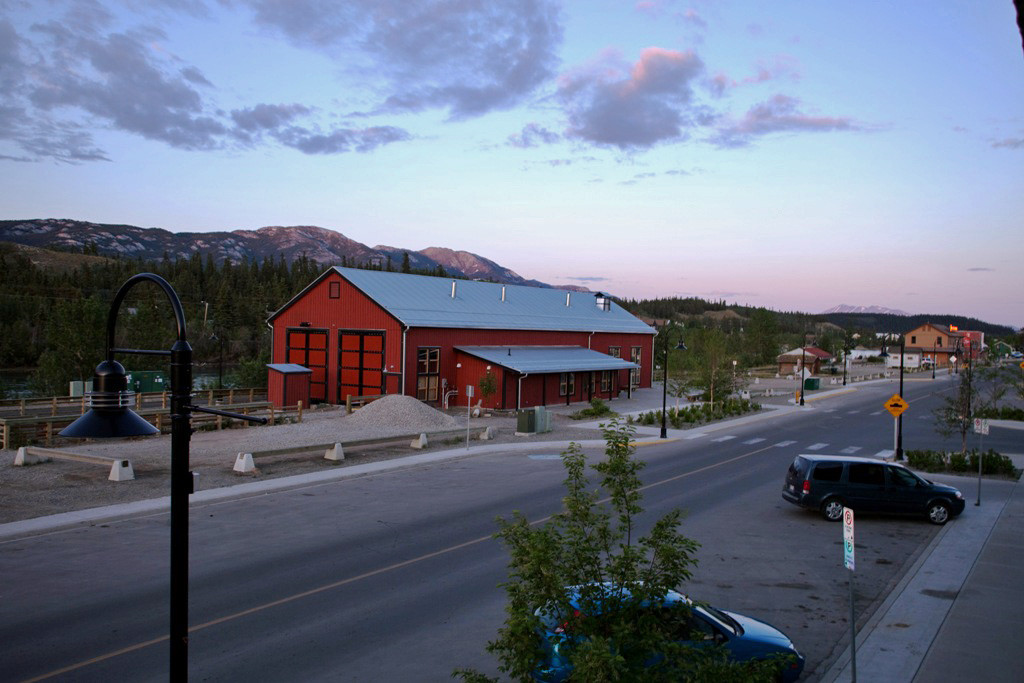 Blick aus dem Hotelfenster in Whitehorse am Vorabend des Startes!
