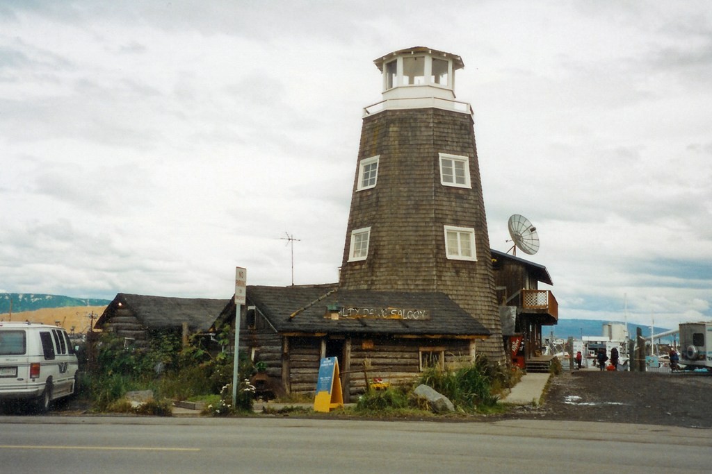 Homer Spit an der Kachemak Bay und der legendere Salty Dawg Saloon (1897)