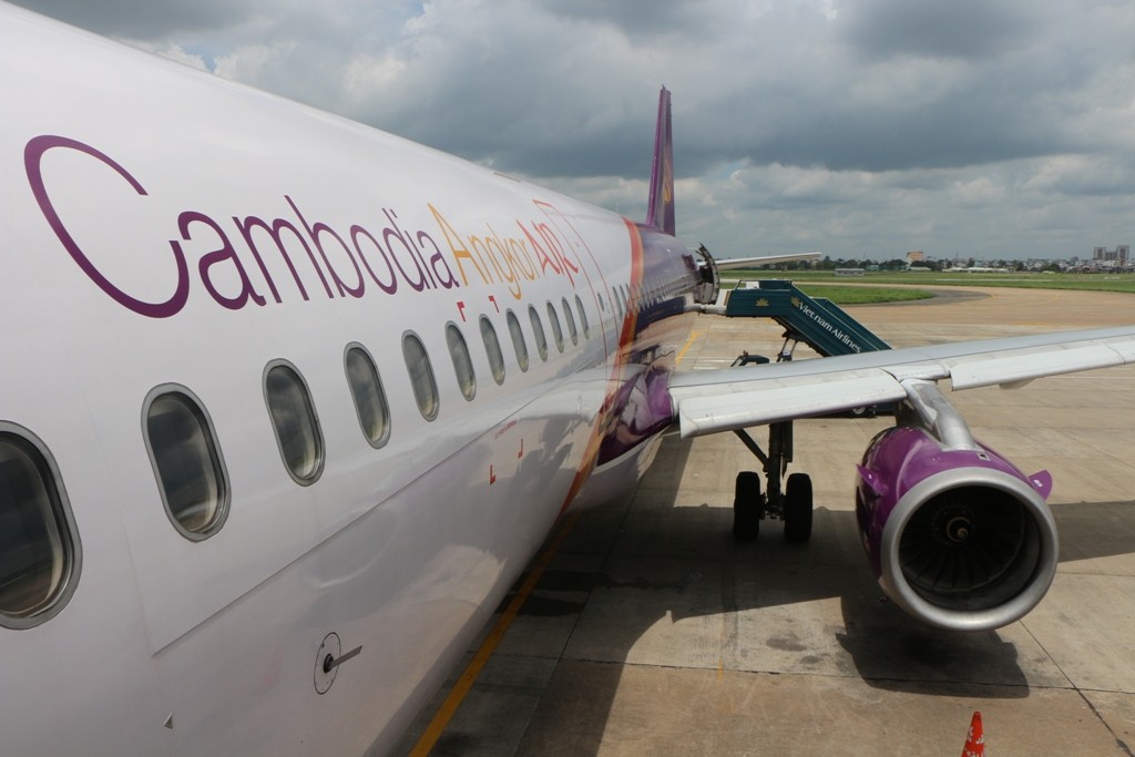 ...ein letzter Blick auf das Rollfeld vom International Air Port Ho Chi Min City!
