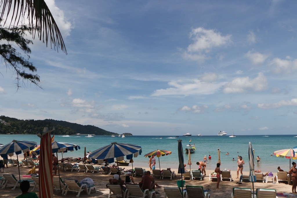 Blick auf die Bucht von Patong!