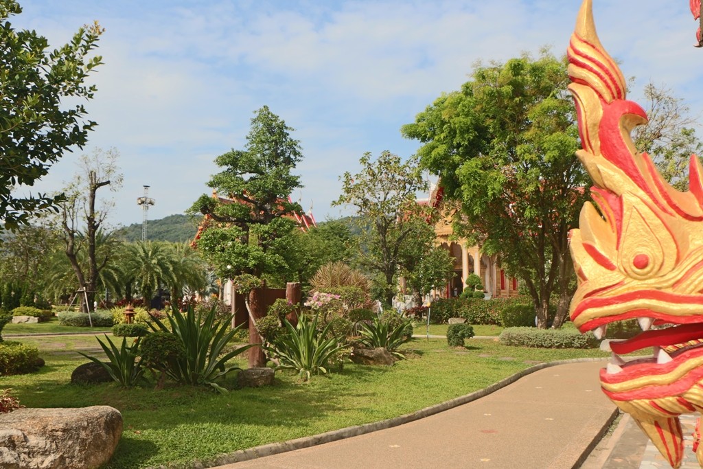 Gartenanlage des Wat Chalong