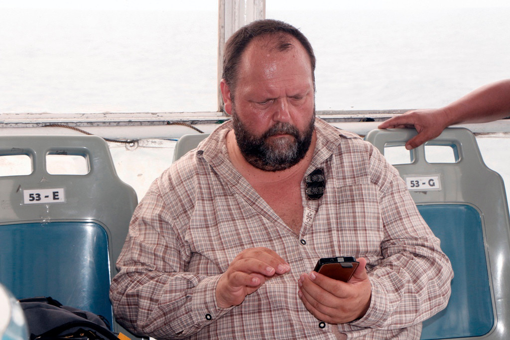Doch Udo hat ja sein Handy mit dabei, dem zufolge sind es wir nur körperlich, virtuell klappt das vorzüglich wie man sieht!