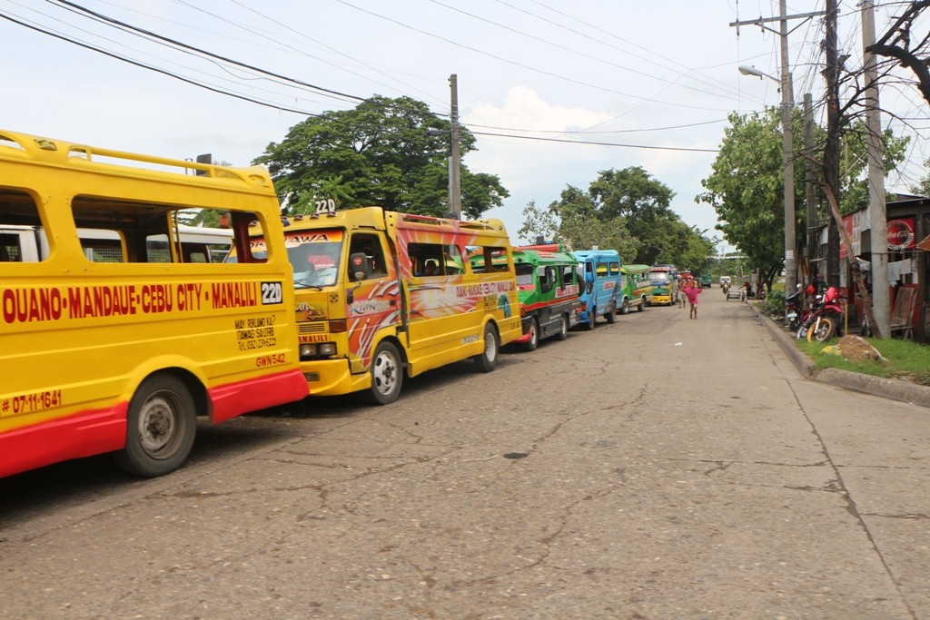 Eine Jeepney Busstation in Cebu City!