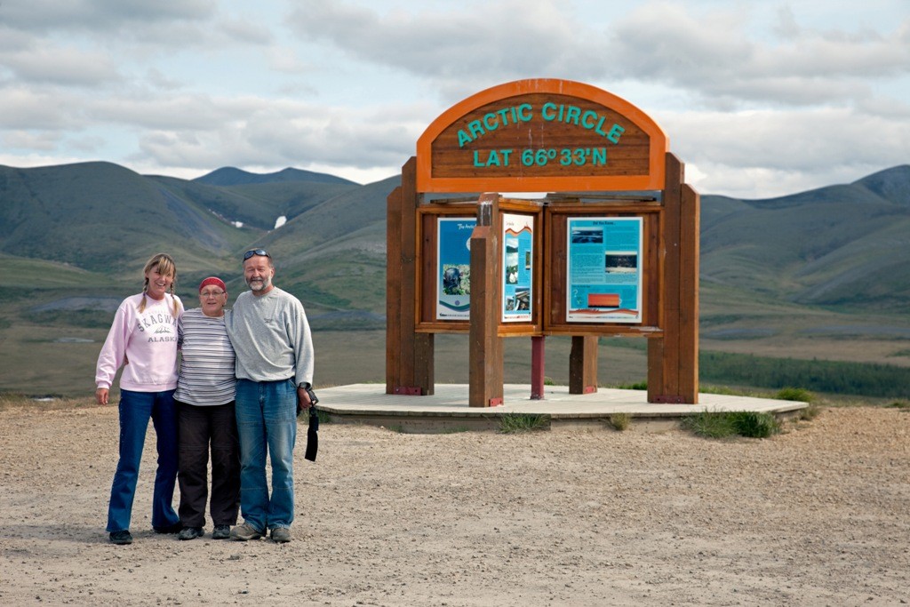 Wir stehen wieder am Polarkreis, doch dieses mal geht es in den Süden, zurück nach Dawson City