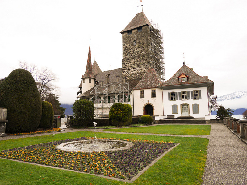 Schloss Spiez am Thunersee, Schweiz