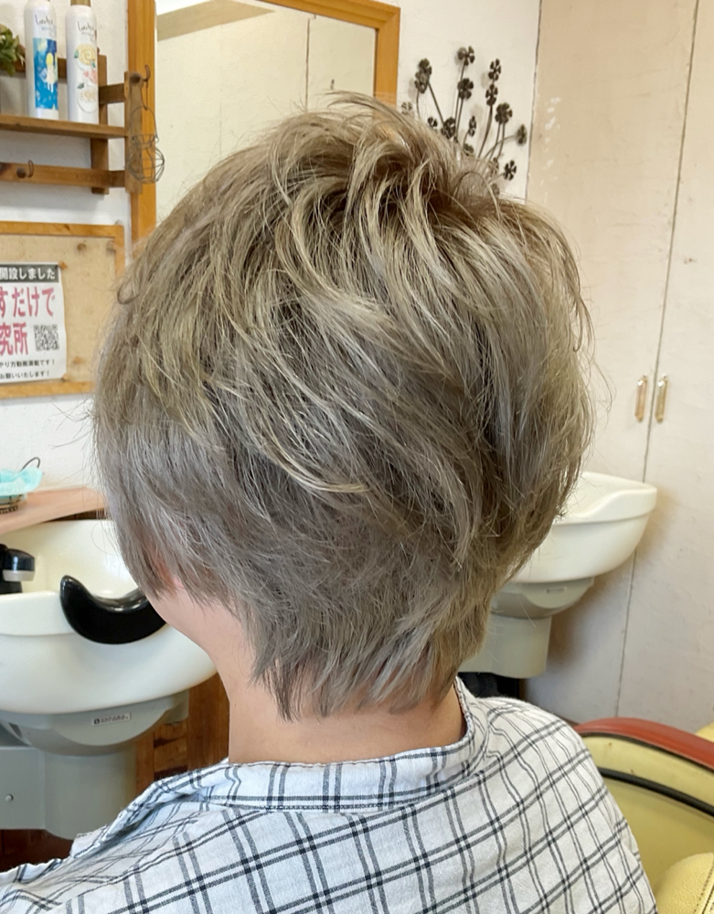 人の憂いのそばにいてくれる