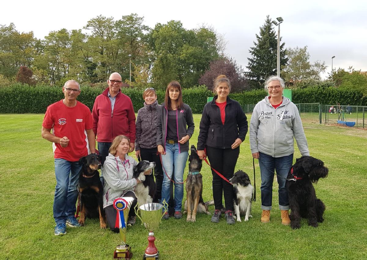 L'équipe d'Amboise au championnat régional d'Ingré