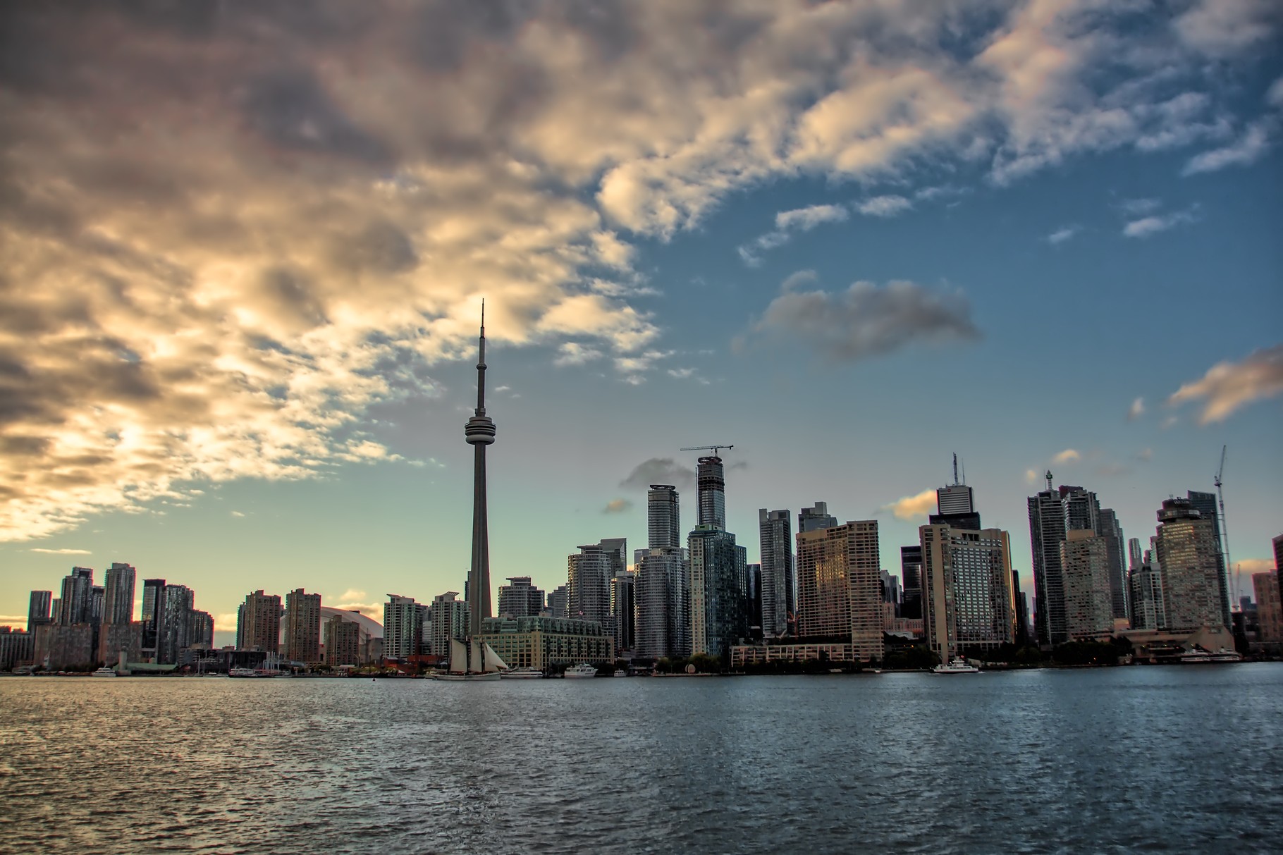 26_Skyline von Toronto mit CN-Tower_HDR.