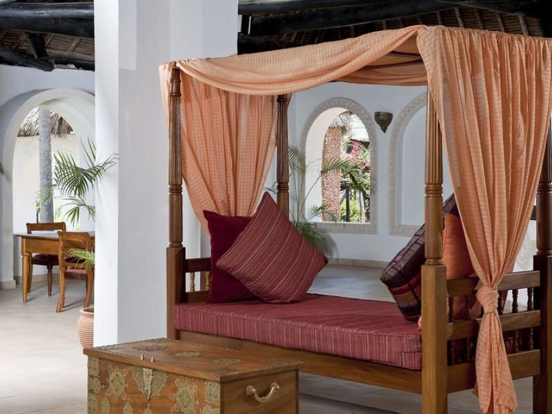 **** Hotel Neptune Village Beach Resort